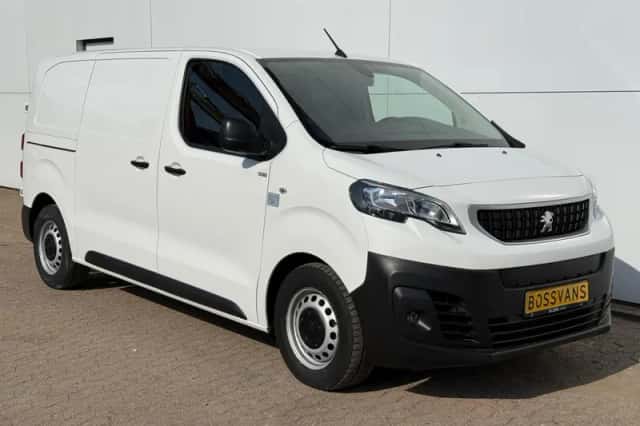Peugeot e-Expert (2022) thumbnail 4