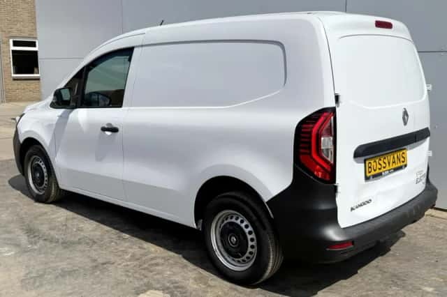 Renault Kangoo (2023) thumbnail 3
