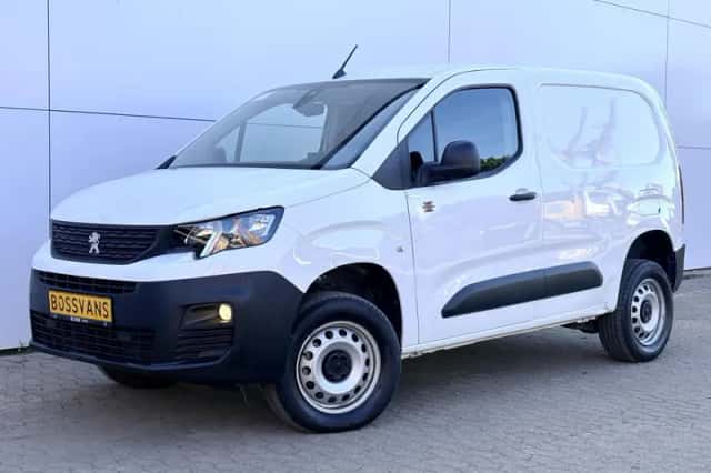 Peugeot Partner (2022) thumbnail 1