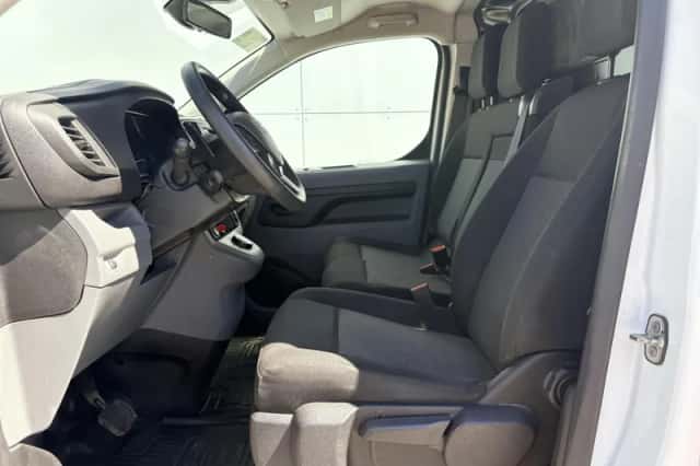 Toyota Proace (2023) thumbnail 6