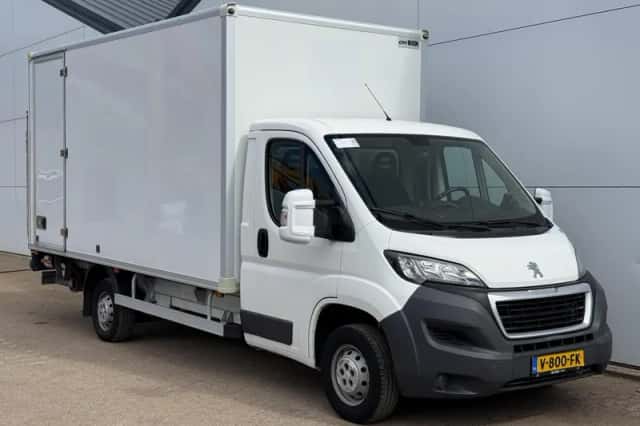 Peugeot Boxer (2017) thumbnail 4