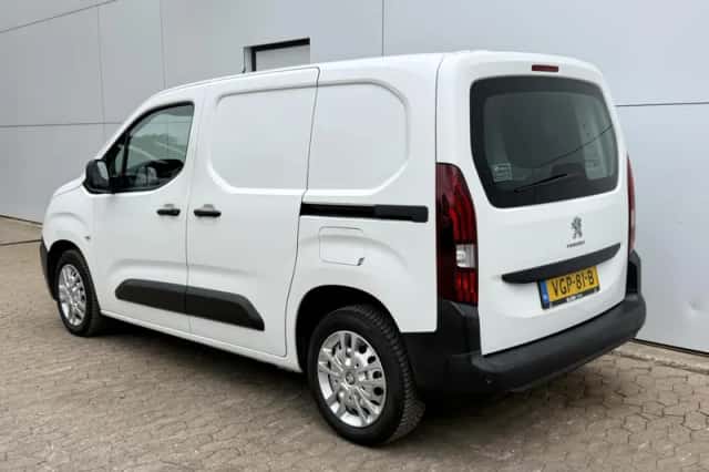 Peugeot Partner (2020) thumbnail 3