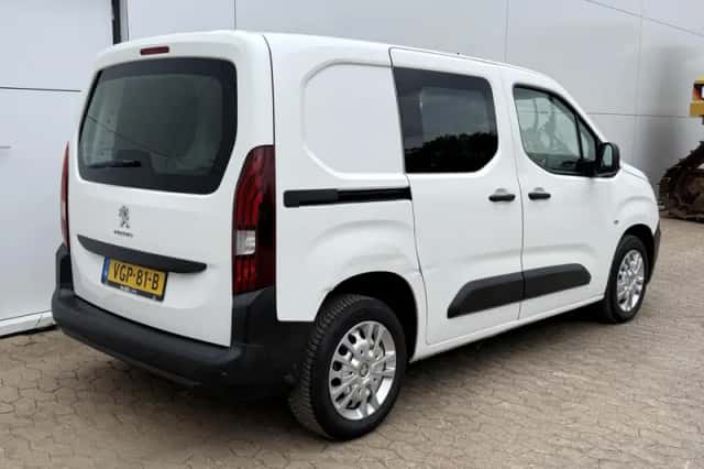 Peugeot Partner (2020) thumbnail 4