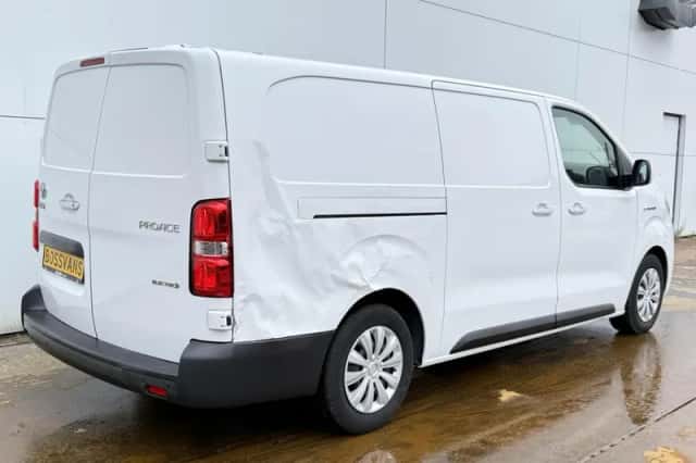 Toyota Proace (2023) thumbnail 3