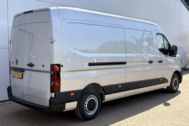 Renault Master (2024) thumbnail 3