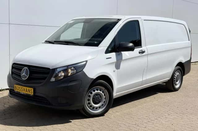 Mercedes-Benz eVito (2023) thumbnail 1