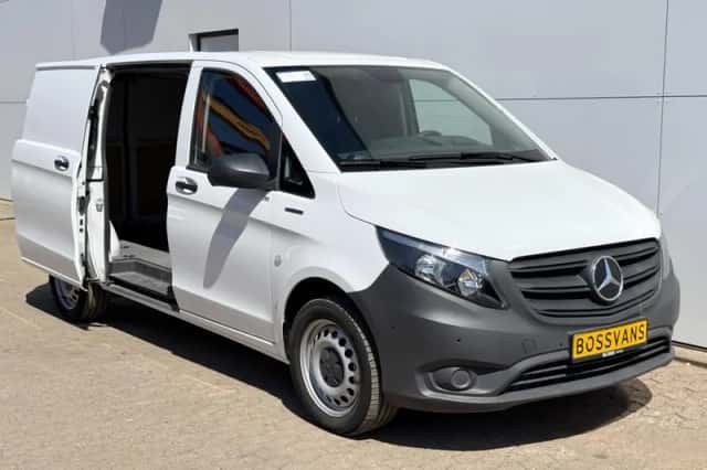 Mercedes-Benz eVito (2023) thumbnail 6