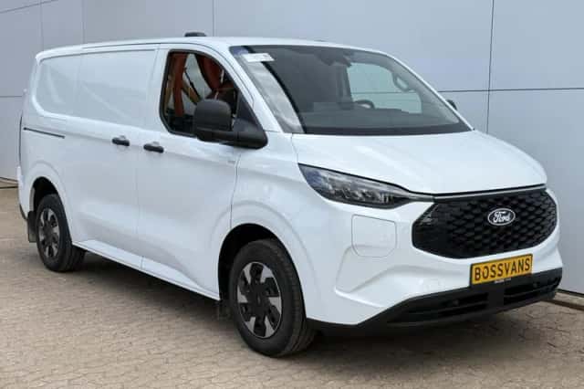 Ford E transit custom (2026) thumbnail 4