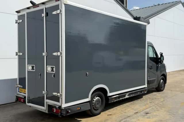 Renault Master (2022) thumbnail 3
