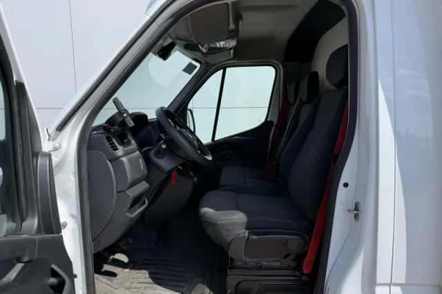 Renault Master (2023) thumbnail 5
