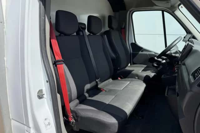 Renault Master (2023) thumbnail 6