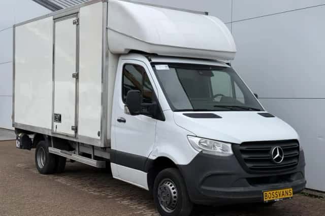 Mercedes-Benz Sprinter (2022) thumbnail 4