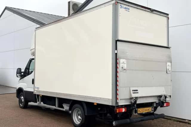 Iveco Daily (2023) thumbnail 2