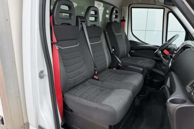Iveco Daily (2023) thumbnail 6