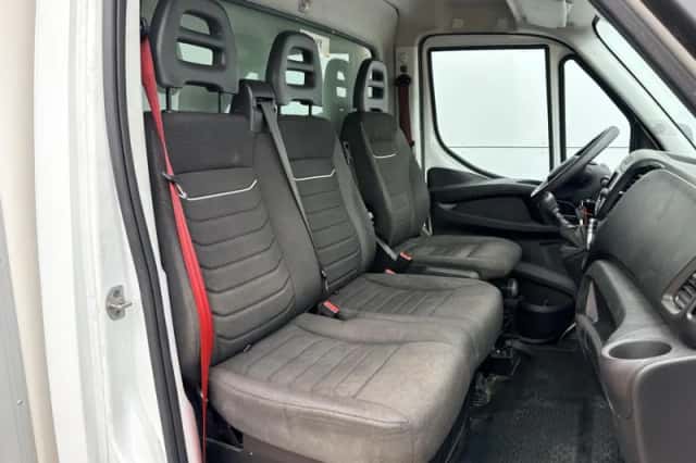 Iveco Daily (2023) thumbnail 6
