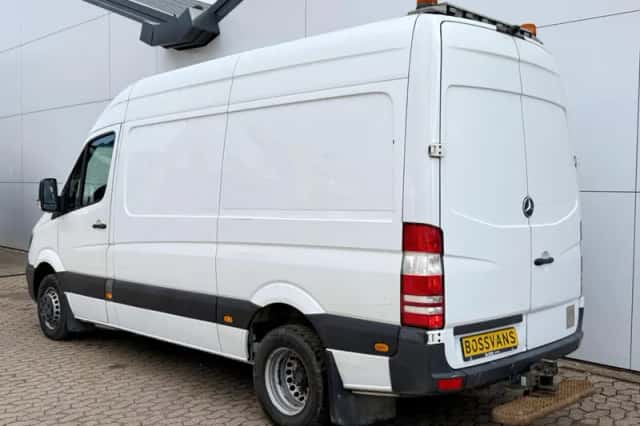 Mercedes-Benz Sprinter (2019) thumbnail 2