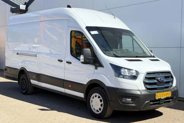 Ford E transit (2023) thumbnail 5