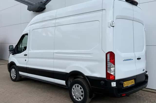 Ford E transit (2023) thumbnail 3