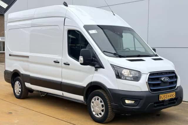 Ford E-Transit (2022) thumbnail 5