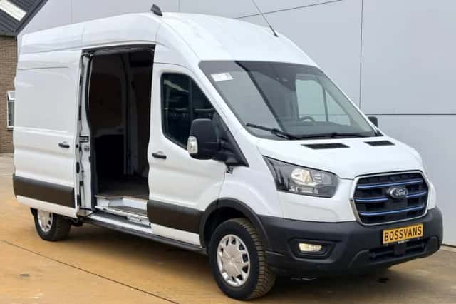 Ford E-Transit (2022) thumbnail 6