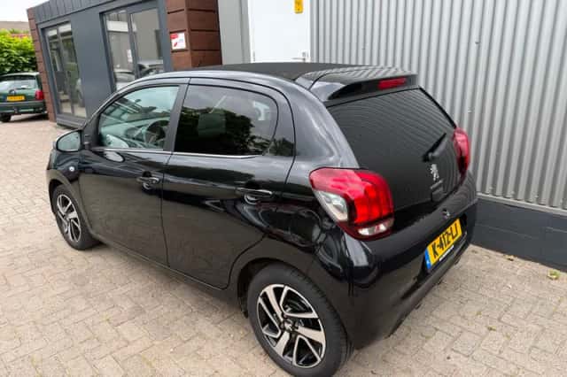Peugeot 108 (2021) thumbnail 6