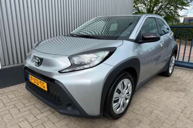 Toyota Aygo X (2022) thumbnail 1
