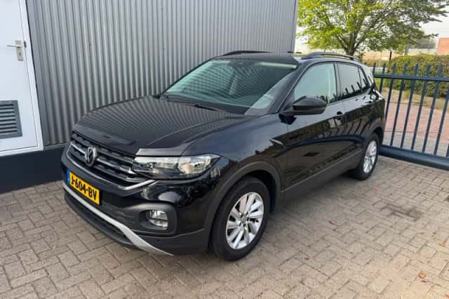 Volkswagen T-Cross (2020) thumbnail 1