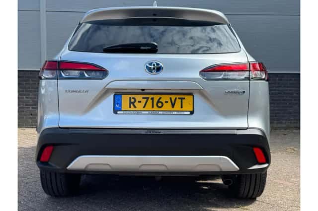 Toyota Corolla (2022) thumbnail 6