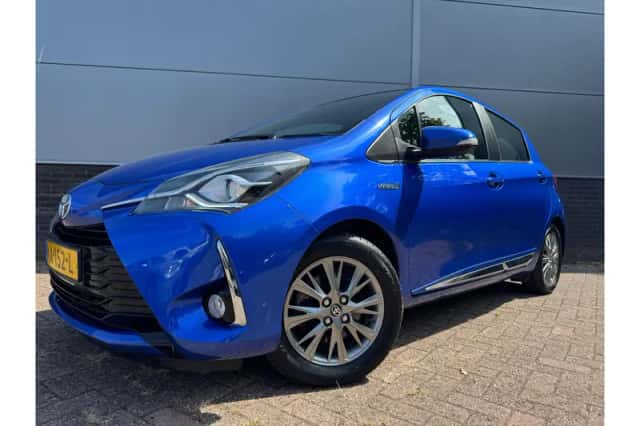 Toyota Yaris (2017) thumbnail 1