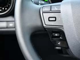 Toyota C-HR thumbnail 17