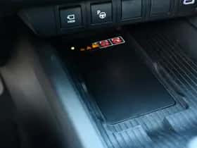 Toyota C-HR thumbnail 18