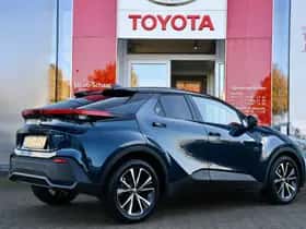 Toyota C-HR thumbnail 7