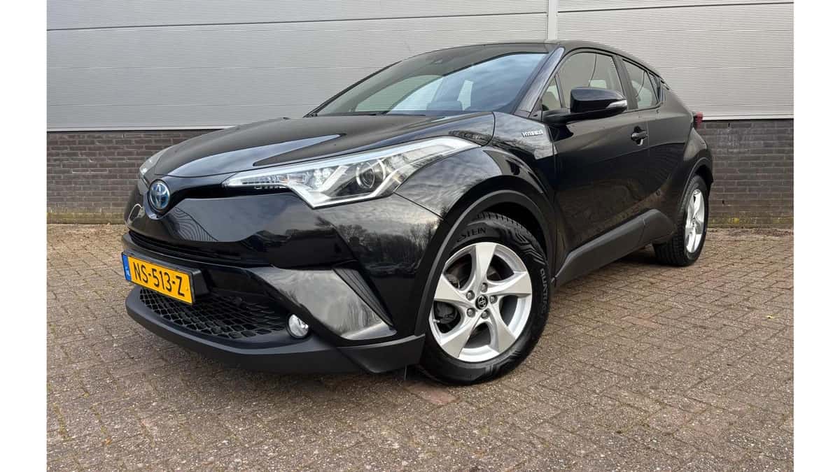 Toyota C-HR — foto 1