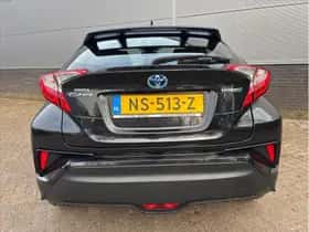 Toyota C-HR thumbnail 10