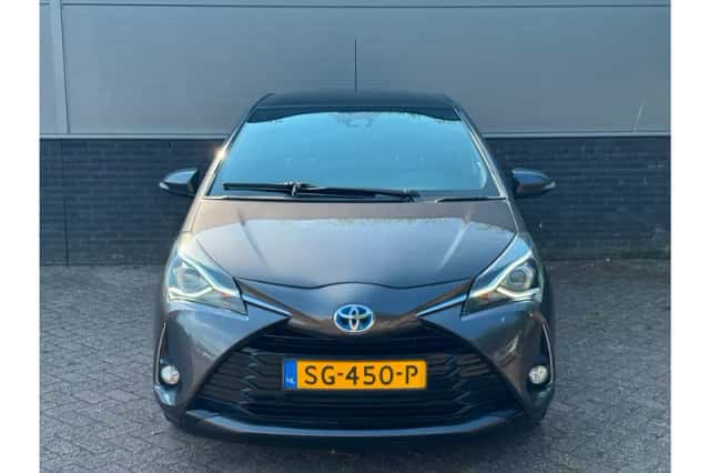 Toyota Yaris (2018) thumbnail 6