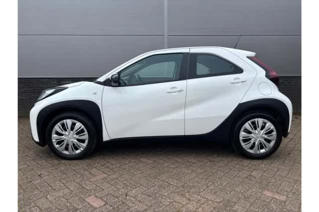 Toyota Aygo X (2025) thumbnail 2