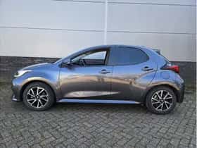 Toyota Yaris thumbnail 11