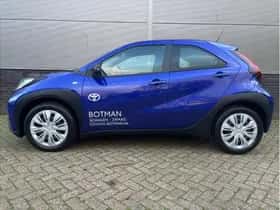 Toyota Aygo X thumbnail 2