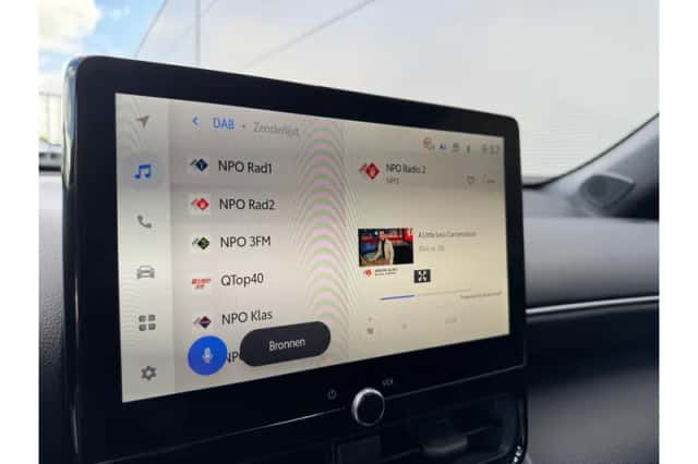 Toyota Yaris Cross (2025) thumbnail 6