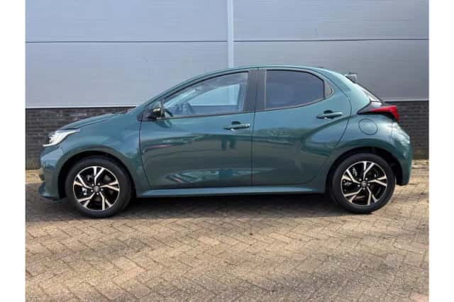 Toyota Yaris (2026) thumbnail 2