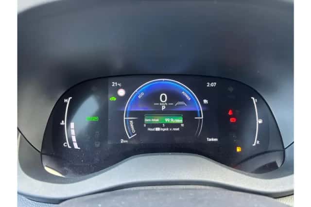 Toyota Yaris (2026) thumbnail 3