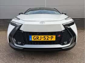 Toyota C-HR (2024) thumbnail 24