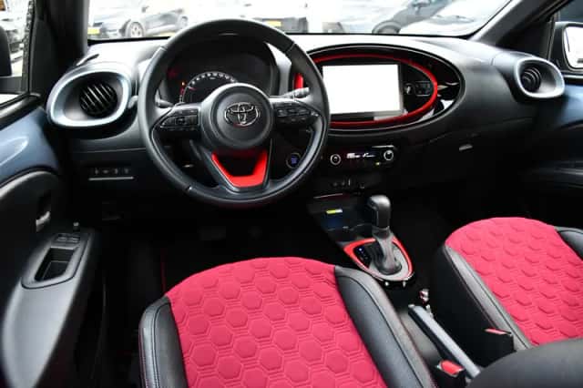 Toyota Aygo X (2023) thumbnail 6