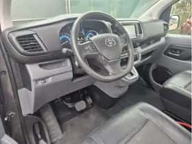 Toyota Proace (2021) thumbnail 2