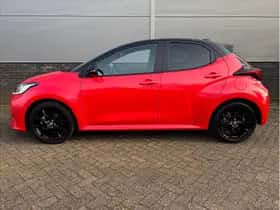 Toyota Yaris thumbnail 2