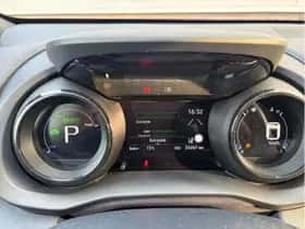 Toyota Yaris thumbnail 3