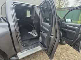 Toyota Hilux (2019) thumbnail 11
