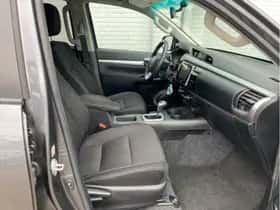 Toyota Hilux (2019) thumbnail 13