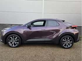 Toyota C-HR thumbnail 5