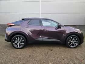 Toyota C-HR thumbnail 6